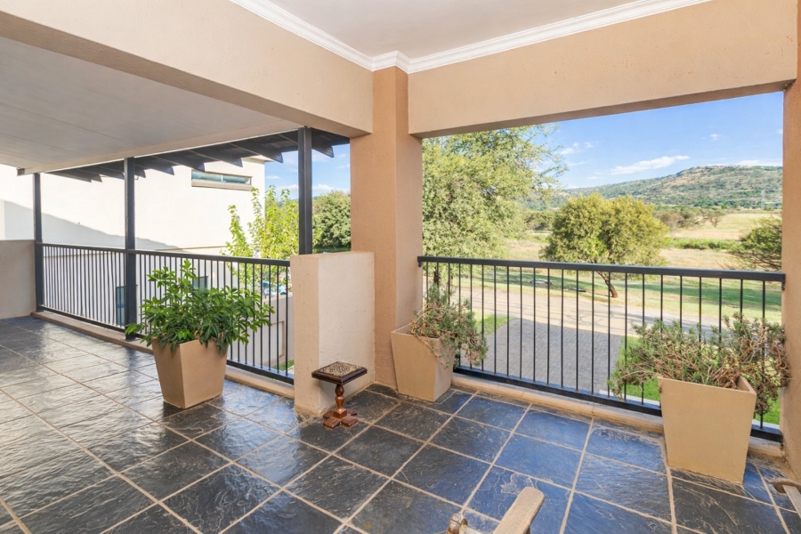 5 Bedroom Property for Sale in Xanadu Eco Park North West